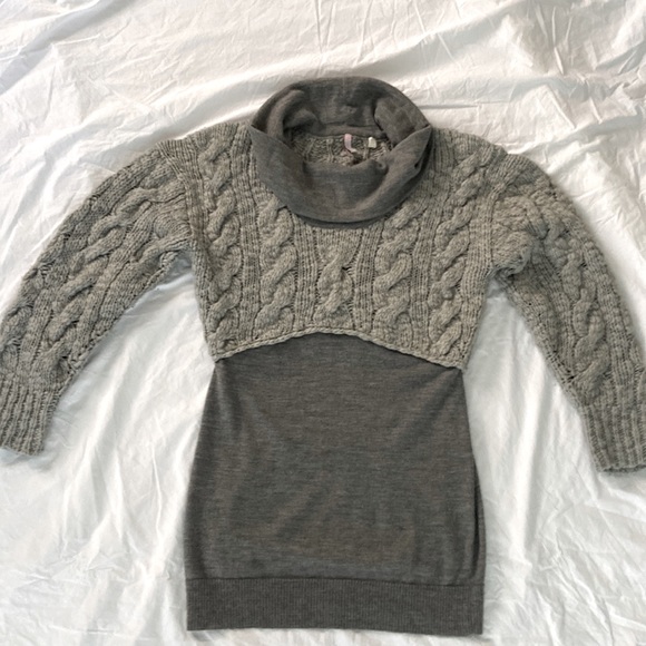 IISLI wool sweater - Picture 1 of 3